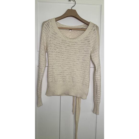 Free People Sweaters - Free People Open‎ Bow Back Sweater Size SMALL Cream Beige Cotton